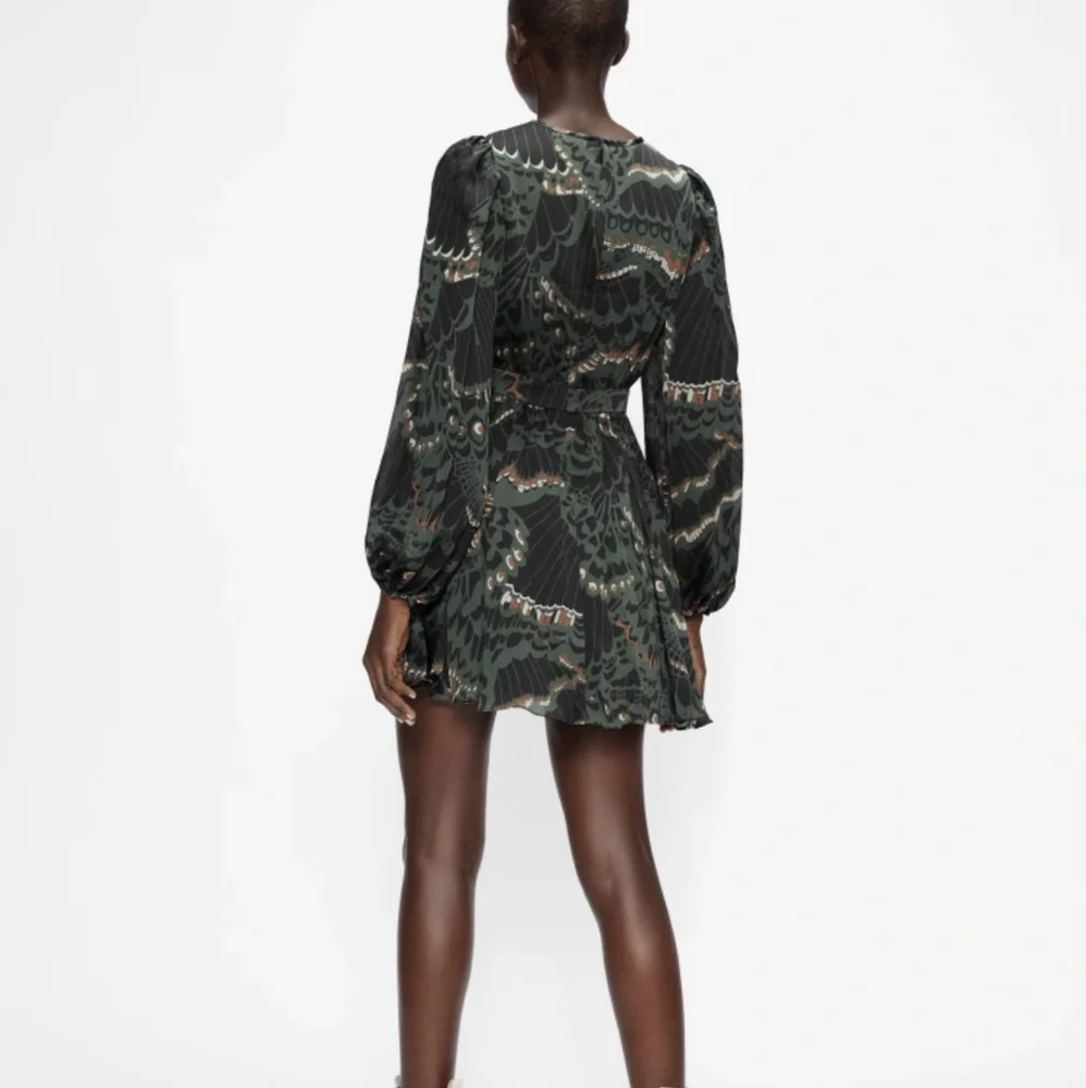 Ted Baker Green Patterned Dress - Picture 2 of 8